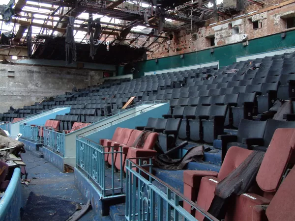 Gants Hill Odeon (2003)