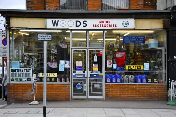 Woods Motor Ilford Lane